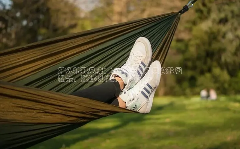 米兰官网首页登录入口百度网盘踏入精致品味：2024 年高级男装鞋履
新品，演绎现代绅士风范