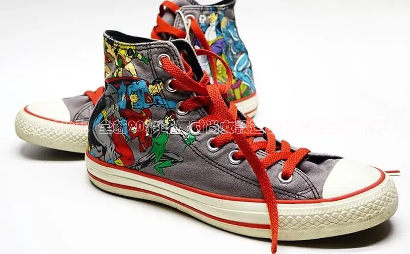 潮流引领：全新2025年度时尚女款运动鞋-春夏季节推荐